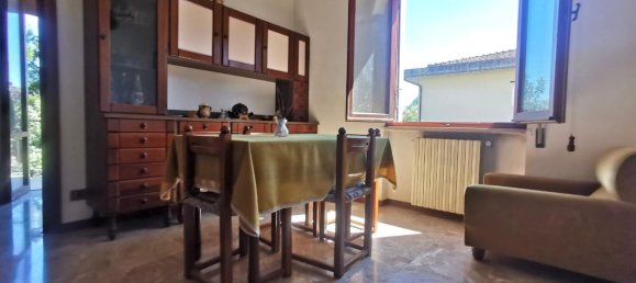 3 rooms Apartment in Arezzo, Italy No. 299707 14
