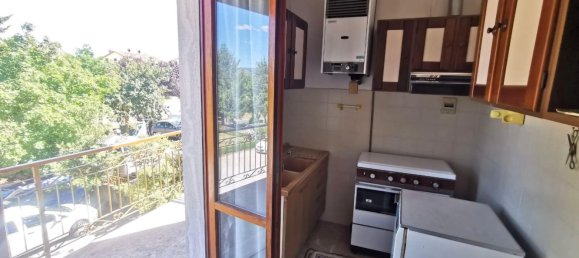 3 rooms Apartment in Arezzo, Italy No. 299707 2