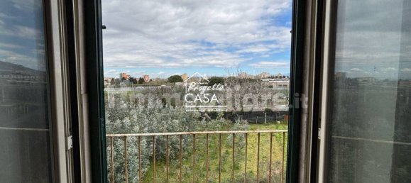 Apartamento de 3 dormitorios en Naples, Italy No. 10505 16