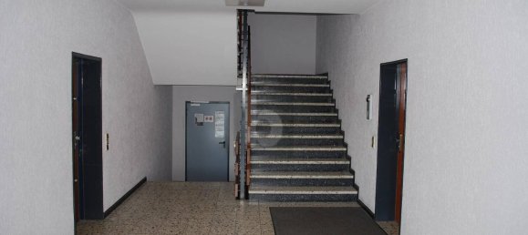 7-salle Bâtiment à Dusseldorf, Germany No. 9808 2