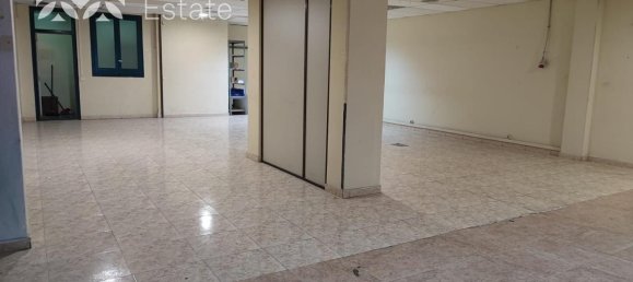 225m² Commercial property in Horta-Guinardo, Spain No. 79080 8