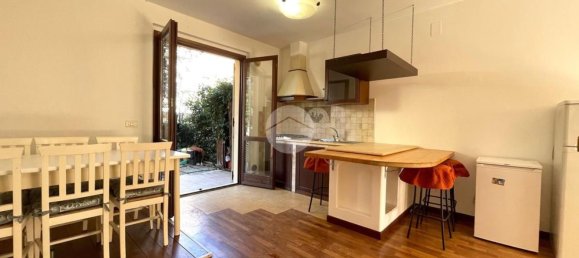 Квартира с 5 комнатами в Аквавива Пичена, Италия № 66351 5