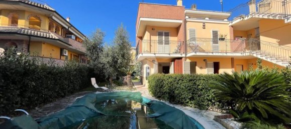 Квартира с 5 комнатами в Аквавива Пичена, Италия № 66351 21