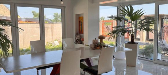 Casa de 5 dormitorios en Rastatt, Germany No. 328058 2