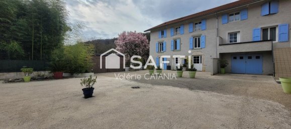 13 bedrooms House in Tullins, France No. 205833 7