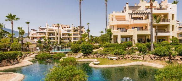 4 bedrooms Apartment in Estepona, Spain No. 3026 21