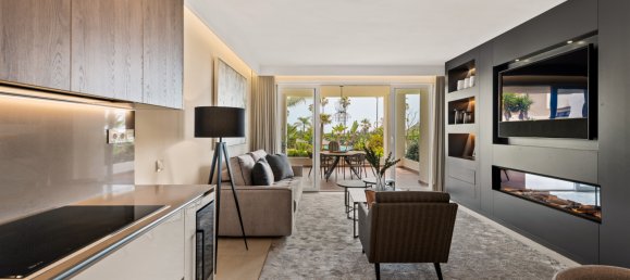 4 bedrooms Apartment in Estepona, Spain No. 3026 14