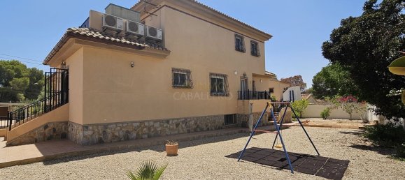 5 bedrooms House in Pinar De Campoverde, Spain No. 183655 12