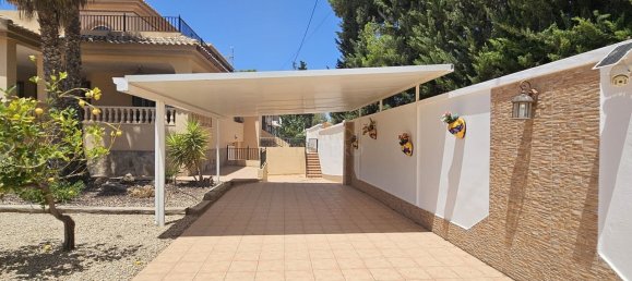 5 bedrooms House in Pinar De Campoverde, Spain No. 183655 4