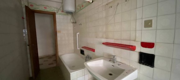 2 Schlafzimmer Wohnung in Rome, Italy, Nr. 201115 30