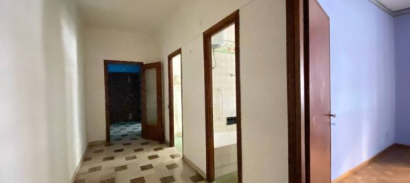 2 Schlafzimmer Wohnung in Rome, Italy, Nr. 201115 17