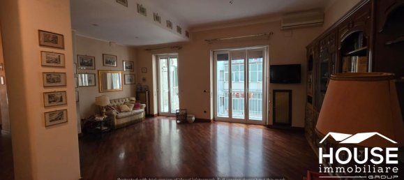 Apartamento de 7 habitaciónes en Catania, Italy No. 259696 11