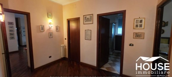 Apartamento de 7 habitaciónes en Catania, Italy No. 259696 17
