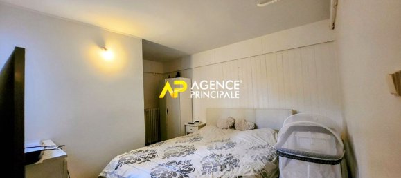 Adosado de 2 dormitorios en Argenteuil, France No. 147092 2