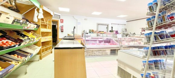 Gewerbliche Immobilie in Arteixo, Spain 200m², Nr. 57141 11