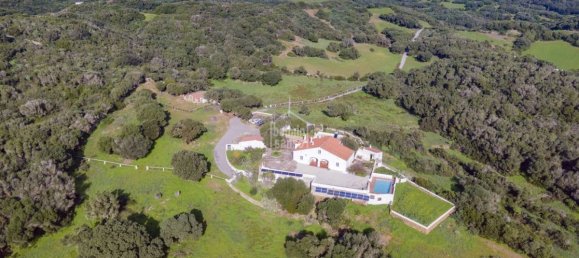 3 bedrooms Villa in Mahon, Spain No. 5049 3