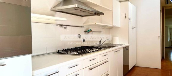 9 rooms Apartment in Florence, Italy No. 34717 25