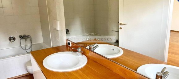 9 rooms Apartment in Florence, Italy No. 34717 20