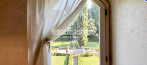 9 rooms Apartment in Florence, Italy No. 34717 10