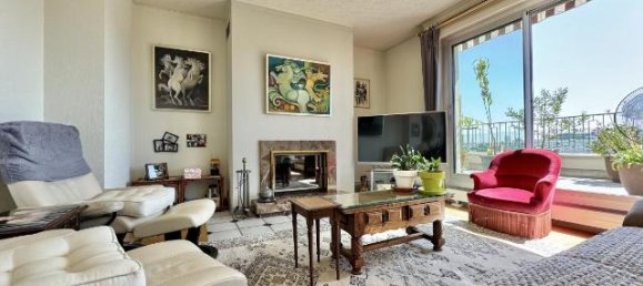 2 bedrooms Apartment in Bois-Colombes, France No. 322763 3