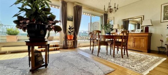 2 bedrooms Apartment in Bois-Colombes, France No. 322763 2