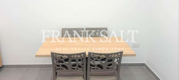 1 bedroom Apartment in Ta' Xbiex, Malta No. 4746 2