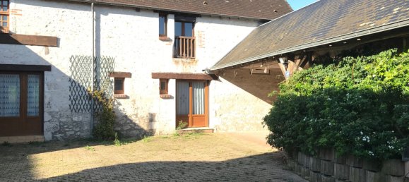 5 bedrooms House in Suevres, France No. 239134 2