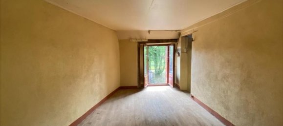 Вилла с 2 спальнями в Канталь, Франция № 288839 11