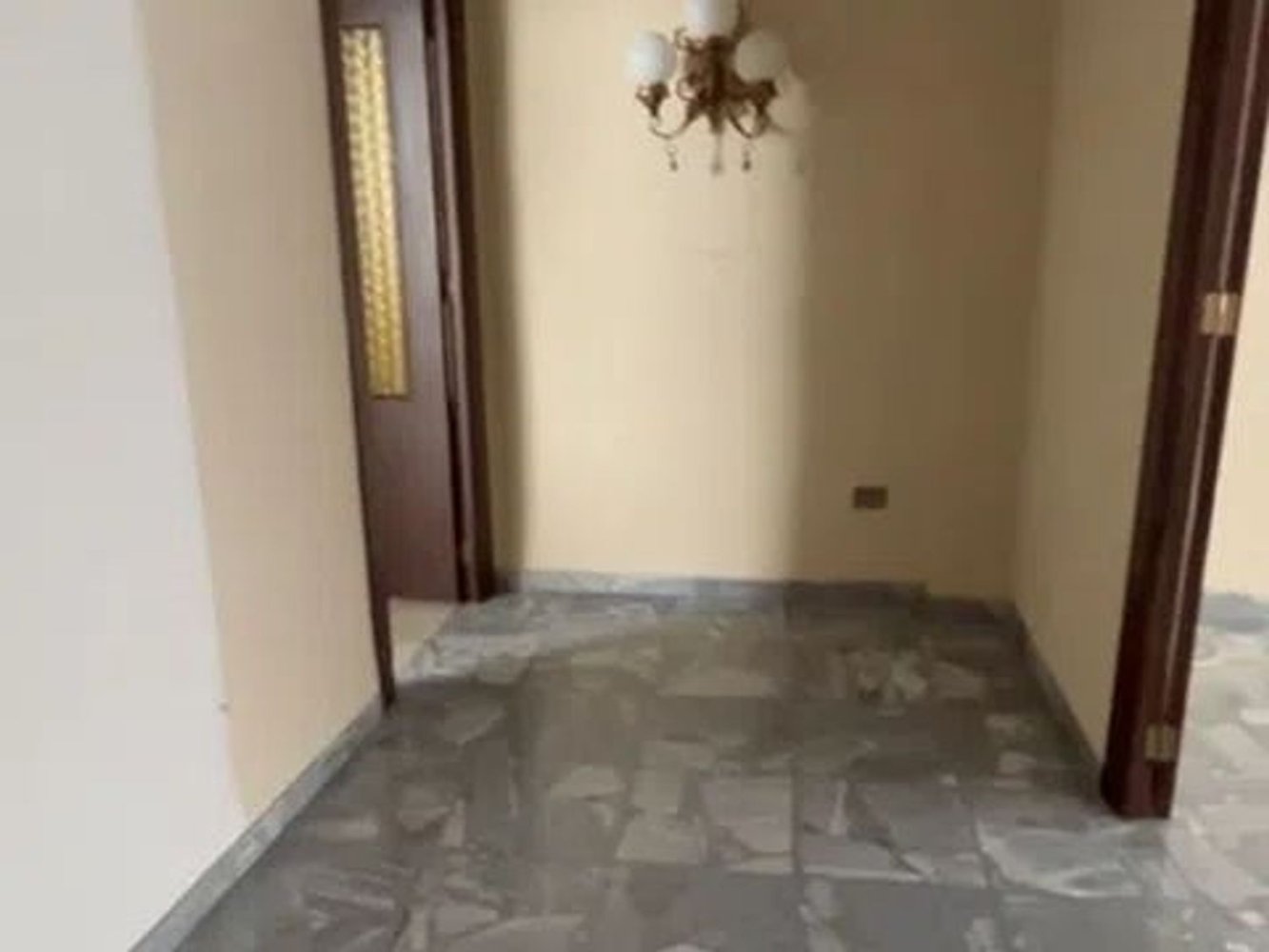 4 bedrooms Apartment in Cordoba, Spain No. 160855