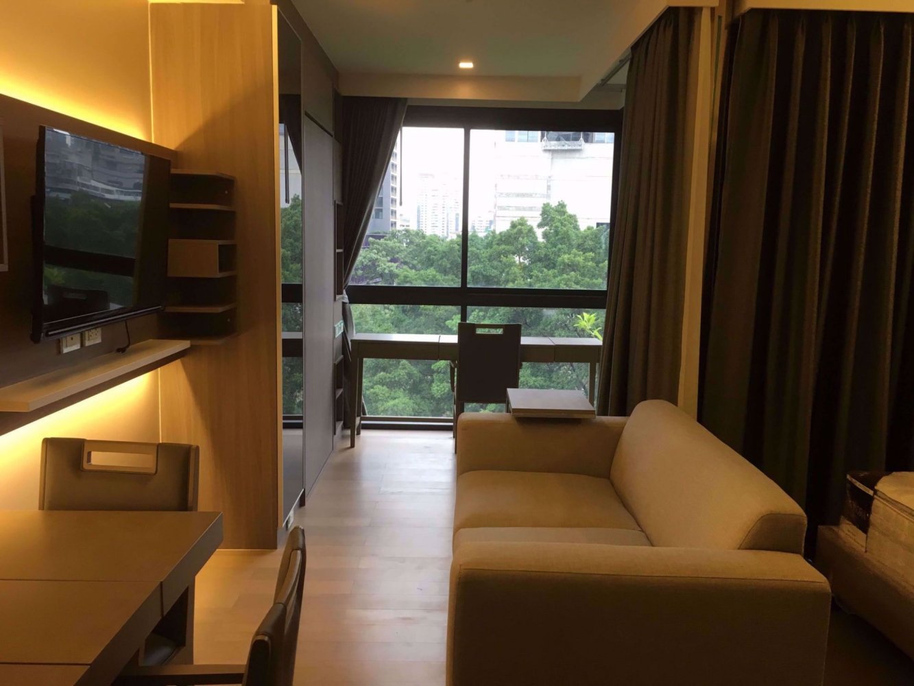 1 bedroom Condo in Khlong Toei, Thailand No. 9428