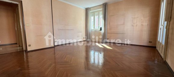 2 Schlafzimmer Wohnung in Turin, Italy, Nr. 319101 22