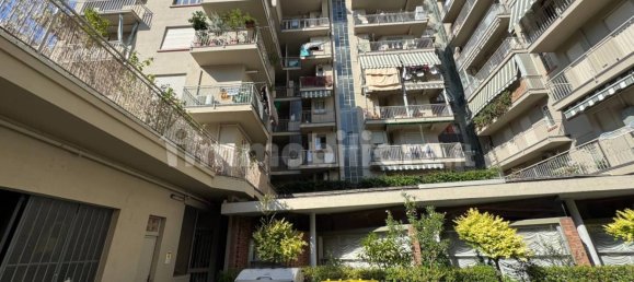 2 Schlafzimmer Wohnung in Turin, Italy, Nr. 319101 35