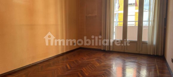 2 Schlafzimmer Wohnung in Turin, Italy, Nr. 319101 16
