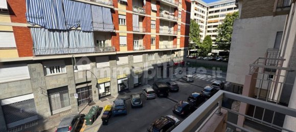 2 Schlafzimmer Wohnung in Turin, Italy, Nr. 319101 20