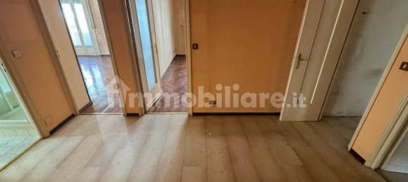 2 Schlafzimmer Wohnung in Turin, Italy, Nr. 319101 11