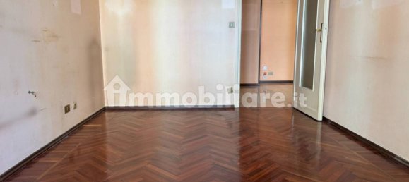 2 Schlafzimmer Wohnung in Turin, Italy, Nr. 319101 17