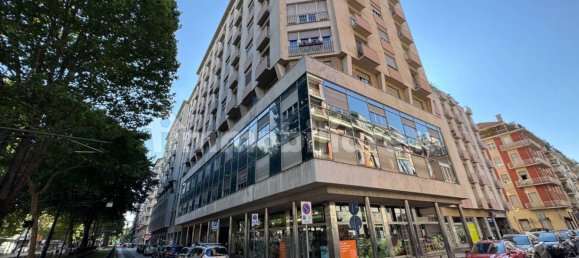 2 Schlafzimmer Wohnung in Turin, Italy, Nr. 319101 37