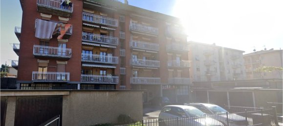 1غرفة مستودع في Villa d'Almè, Italy رقم 85660 3