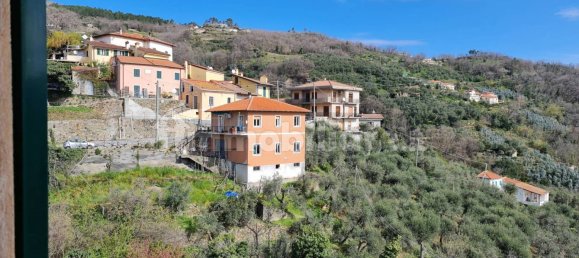 3 Schlafzimmer Wohnung in Tovo San Giacomo, Italy, Nr. 101776 3