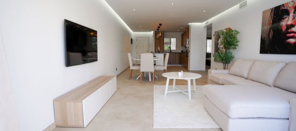 2 bedrooms Apartment in Benahavis, Spain No. 147159 9