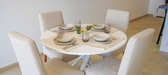 2 bedrooms Apartment in Benahavis, Spain No. 147159 7