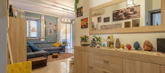 Квартира с 3 комнатами в Палермо, Италия № 303097 3