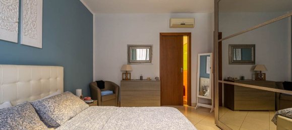 Квартира с 3 комнатами в Палермо, Италия № 303097 16