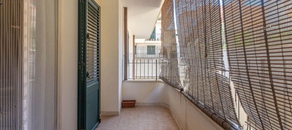 Квартира с 3 комнатами в Палермо, Италия № 303097 18