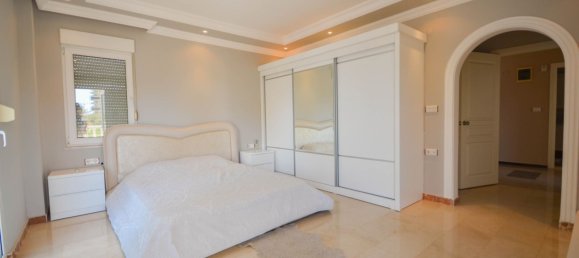 Villa 5+1 in Kargicak, Turkey No. 17003 19