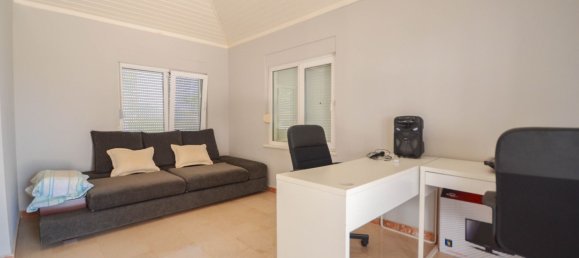 Villa 5+1 in Kargicak, Turkey No. 17003 10