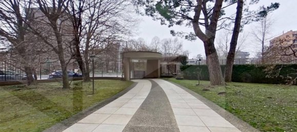 Квартира с 4 комнатами в Монца, Италия № 26718 23