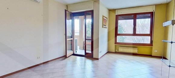 Квартира с 4 комнатами в Монца, Италия № 26718 4