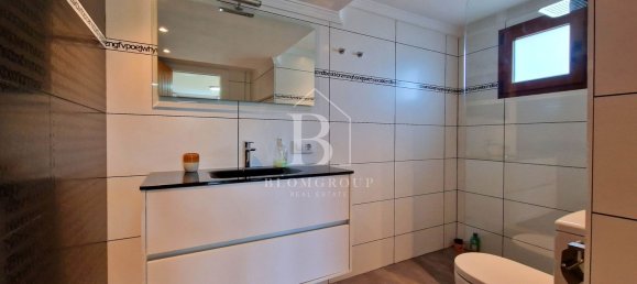 5 bedrooms House in Orba, Spain No. 82430 4