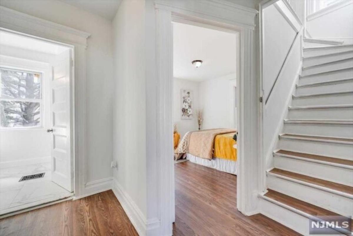 5 Schlafzimmer Haus in East Orange, USA, Nr. 378739